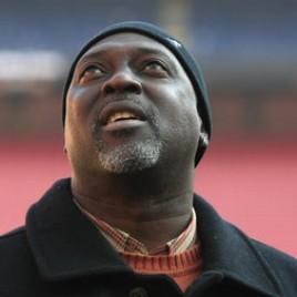 Former NFL Running Back Ottis Anderson Speaks at High School Fundraiser