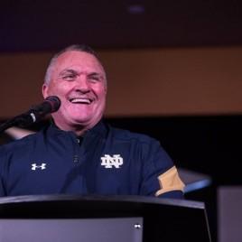 Sports Hero Rudy Ruettiger Speaks at Jeans and Jerseys Youth Sports Fundraiser
