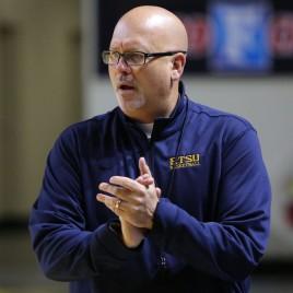 ETSU Men’s Basketball Coach Steve Forbes Speaks at United Way Report Meeting