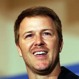 MLB Hall of Famer Jeff Kent Speaks at Annual First Pitch Dinner