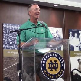 College Football Hall of Famer Bob Crable Speaks at NFF Banquet February 22nd