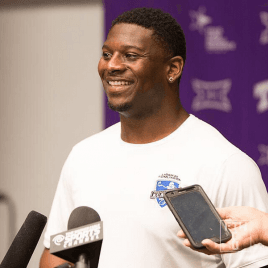 NFL Legend LaDainian Tomlinson Hosts Youth Camp at TCU