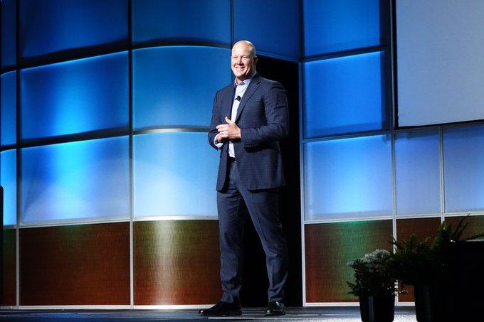 Top Sports Motivational Speaker Jim Abbott Keynotes Irrigation Show