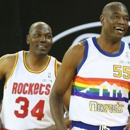 Dikembe Mutombo and Hakeem Olajuwon Make Special Appearances in NBA's Africa Exhibition Game