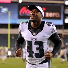 Philadelphia Eagles Running Back Darren Sproles Stars in Commercial Spot for Tide Pods