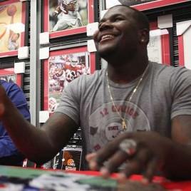 Former Ohio State Quarterback Cardale Jones Does Autograph Signing in Columbus