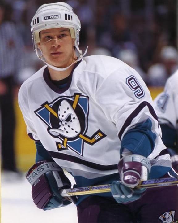 Paul Kariya - Professional Sports Motivational Speaker