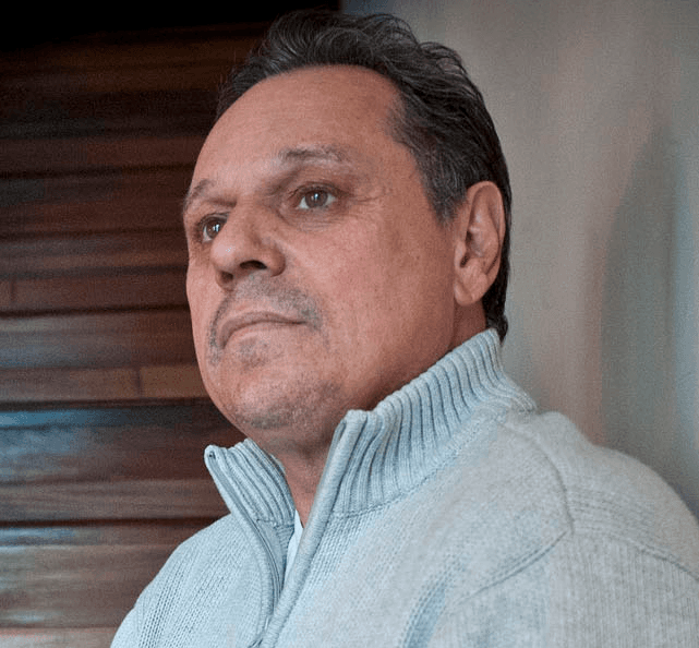 Pierre Larouche - Professional Sports Motivational Speaker