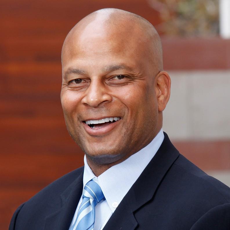 Ronnie Lott - Professional Sports Motivational Speaker