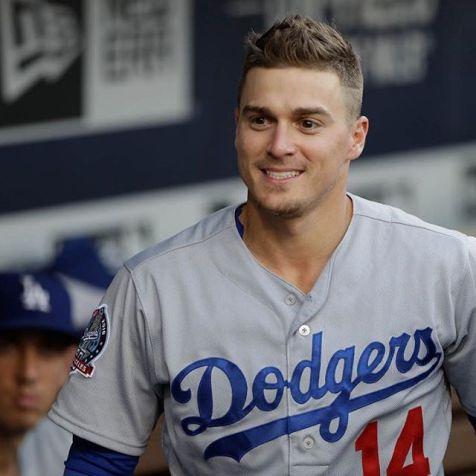 Kike Hernandez - Professional Sports Motivational Speaker