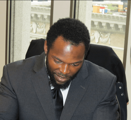 Robert Turbin - Professional Sports Motivational Speaker