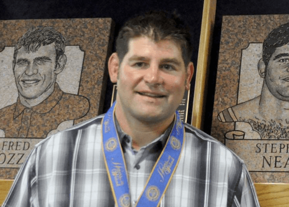 Stephen Neal - Professional Sports Motivational Speaker