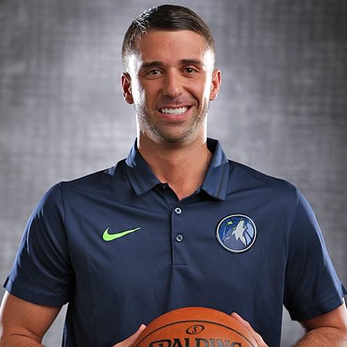 Ryan Saunders - Professional Sports Motivational Speaker