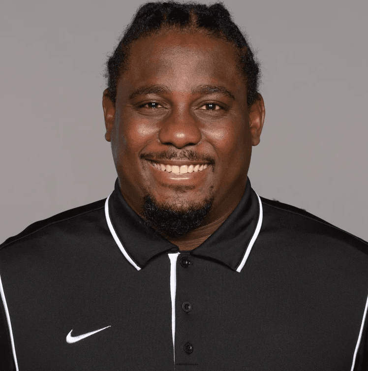 Denard Robinson - Professional Sports Motivational Speaker