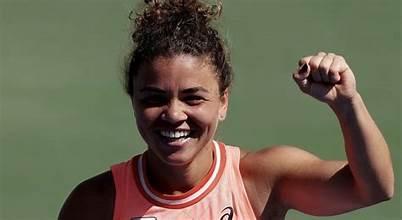 Jasmine Paolini - Professional Sports Motivational Speaker