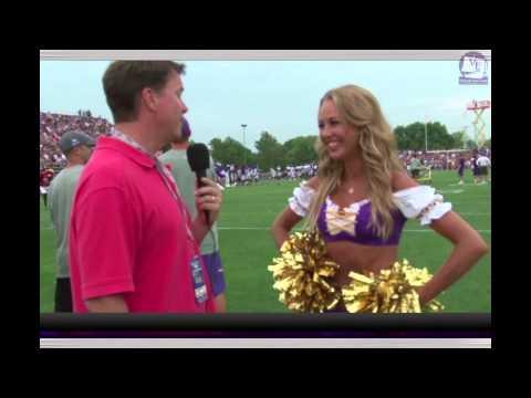Video 4 - Minnesota Vikings Cheerleaders