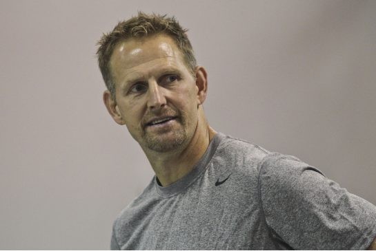Gary Roberts - Professional Sports Motivational Speaker