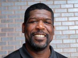 Randall McDaniel - Professional Sports Motivational Speaker