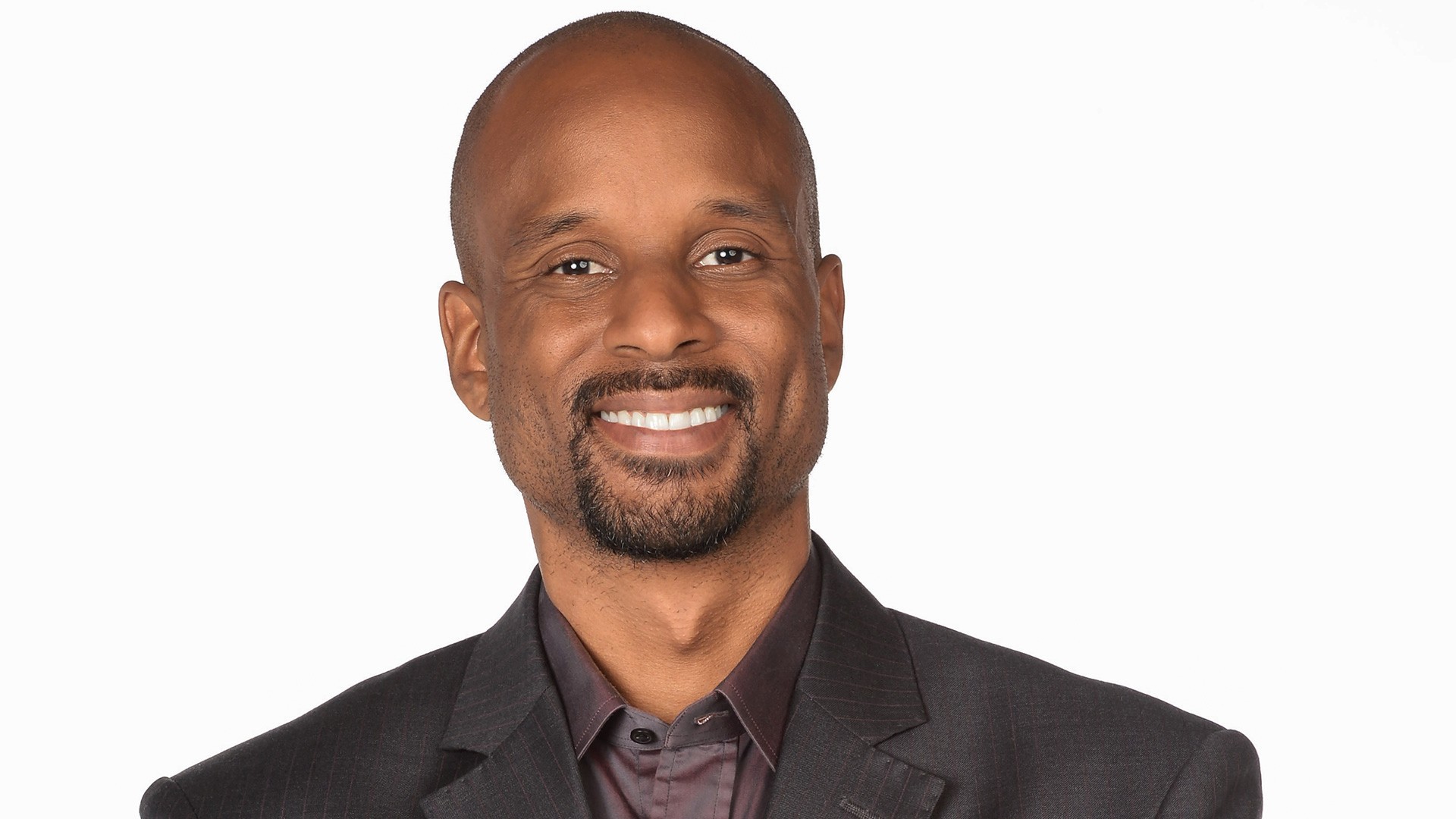 Bomani Jones - Professional Sports Motivational Speaker