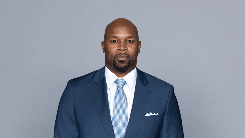 Roman Phifer - Professional Sports Motivational Speaker