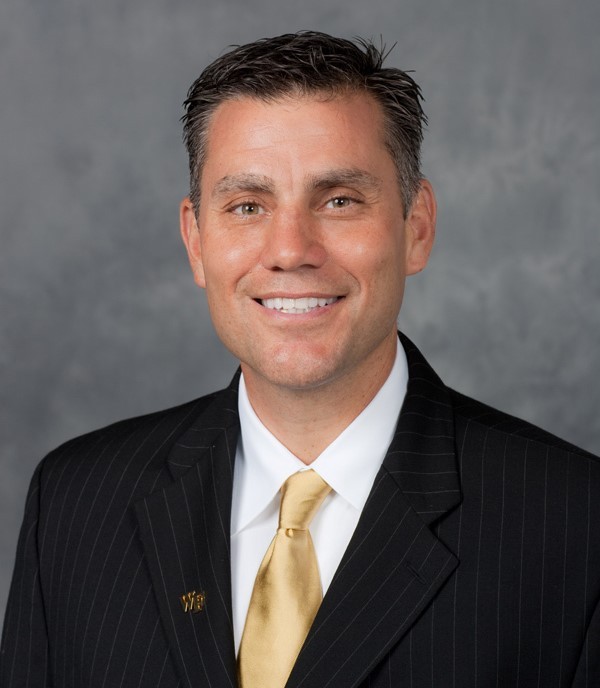Tom Walter - Professional Sports Motivational Speaker