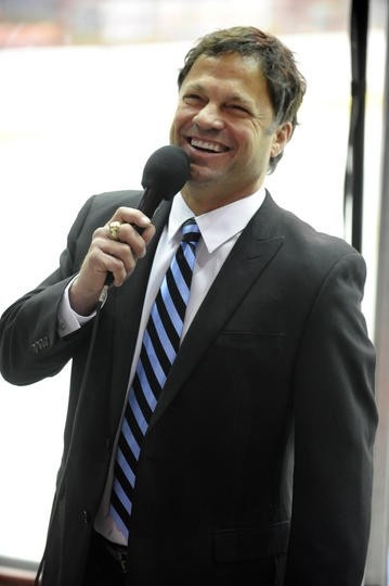 Dino Ciccarelli - Motivational Sports Speaker