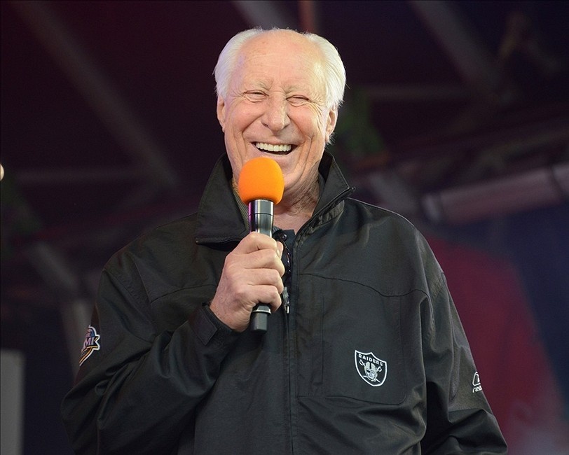 Fred Biletnikoff - Motivational Sports Speaker