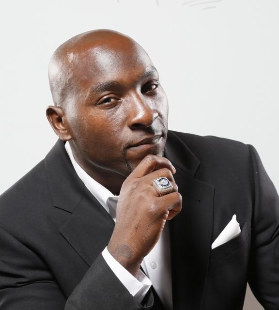 Robert Mathis - Motivational Sports Speaker
