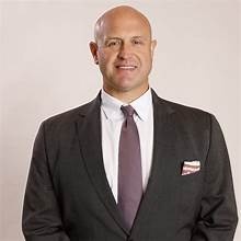 Cole Cubelic - Motivational Sports Speaker