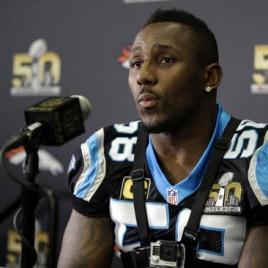 Carolina Panthers Linebacker Thomas Davis Holds Youth Football Camp this Weekend