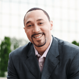 Retired Pittsburgh Steeler Charlie Batch Speaking at Point Park University Graduation