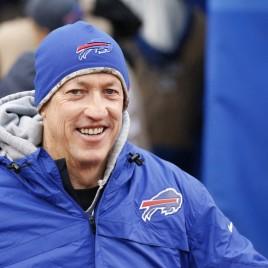 Hall of Fame Quarterback Jim Kelly Presents at Power Forward Speaker Series