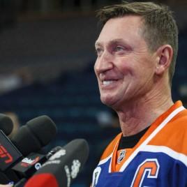 Hockey Legend Wayne Gretzky Holds Book Signing Thursday at NHL Store in New York
