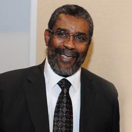 Steelers Legend Joe Greene Holds Pittsburgh Autograph Signing October 29th