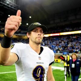 Baltimore Ravens Pro Bowl Kicker Justin Tucker Holds Autograph Signing For Fans