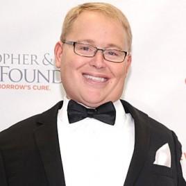 Paralyzed Former Hockey Player Travis Roy Speaks at Salvation Army Benefit April 8th