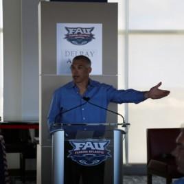 New York Yankees Manager Joe Girardi Speaks at FAU Baseball Fundraiser