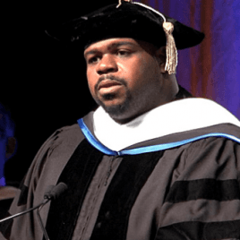 NFL Star Vince Wilfork Gives Commencement Speech at a New England College