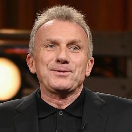 Hall of Fame Quarterback Joe Montana Makes Race Track Appearance During Preakness Stakes Weekend