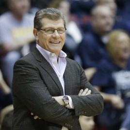 Iconic Womenâs Basketball Coach Geno Auriemma Keynotes Connecticut Realtors Association Event