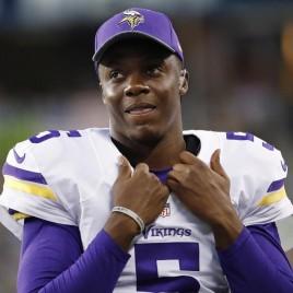 Former Louisville Quarterback Teddy Bridgewater Speaks at Courier-Journal Sports Awards This Spring