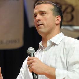 Hoop Dreams Founder Chris Herren Speaks to Indiana High School Students