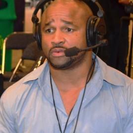 Retired All-Pro Lorenzo Neal Speaks at GrandMa's House Annual Fundraiser