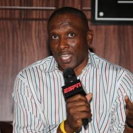 Hall of Fame Wide Receiver Tim Brown Speaks to Teams at New Orleans Bowl Luncheon