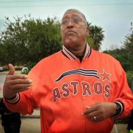 Former All-Star Pitcher J.R. Richard Holds Book Signing at Pennsylvania Barnes & Noble