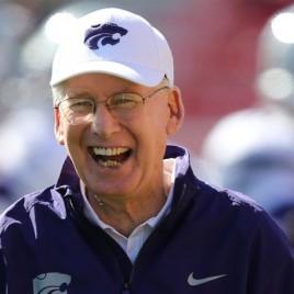Kansas State Football Coach Bill Snyder Keynotes School’s College of Veterinary Medicine Commencement