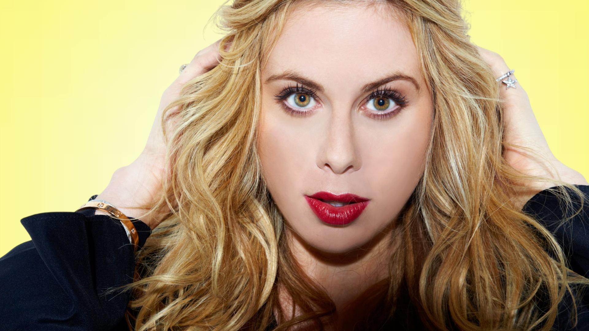 How to Book Tara Lipinski for Your Next Corporate Event