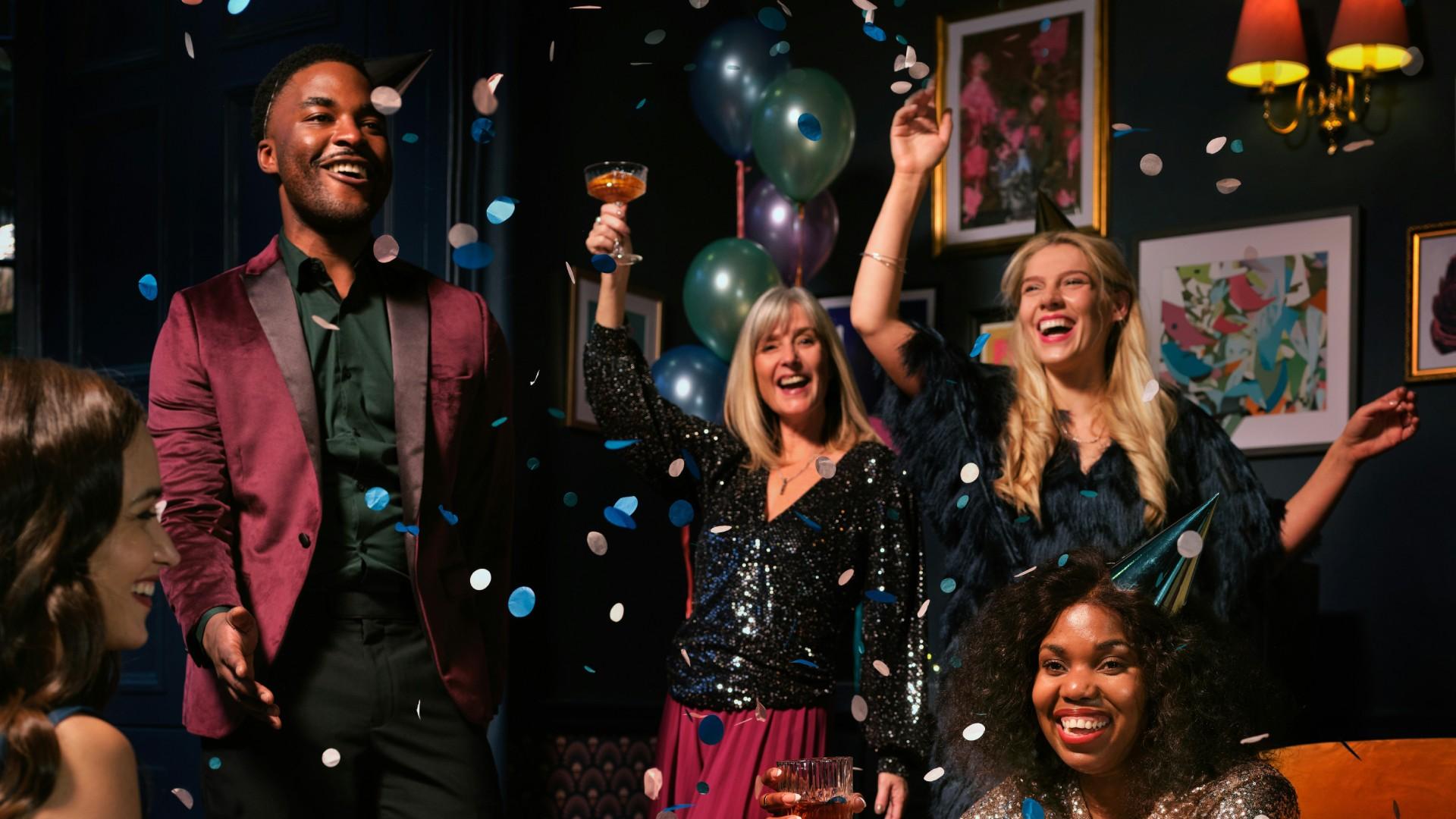 Booking an Athlete for Your Corporate Holiday Party