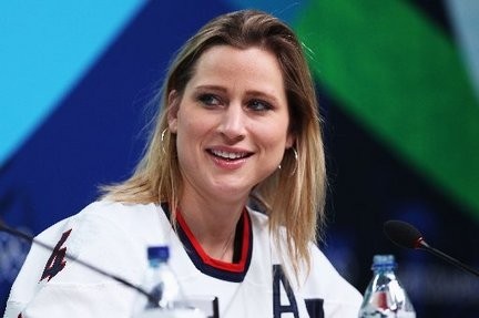 Angela Ruggiero - Professional Sports Motivational Speaker
