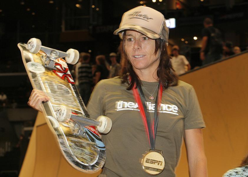 Cara Beth Burnside - Professional Sports Motivational Speaker